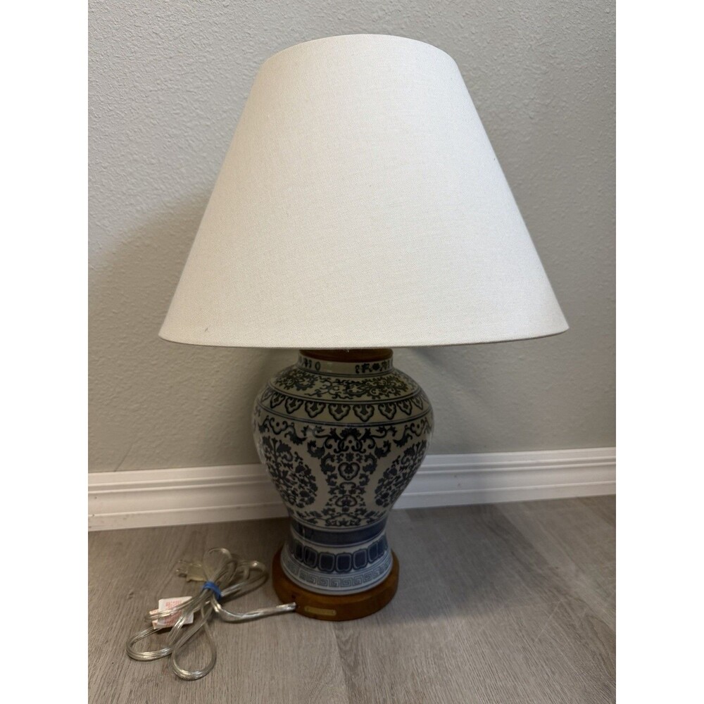 Ralph Lauren Chinoiserie Floral  Blue White Porcelain Lamp & Shade